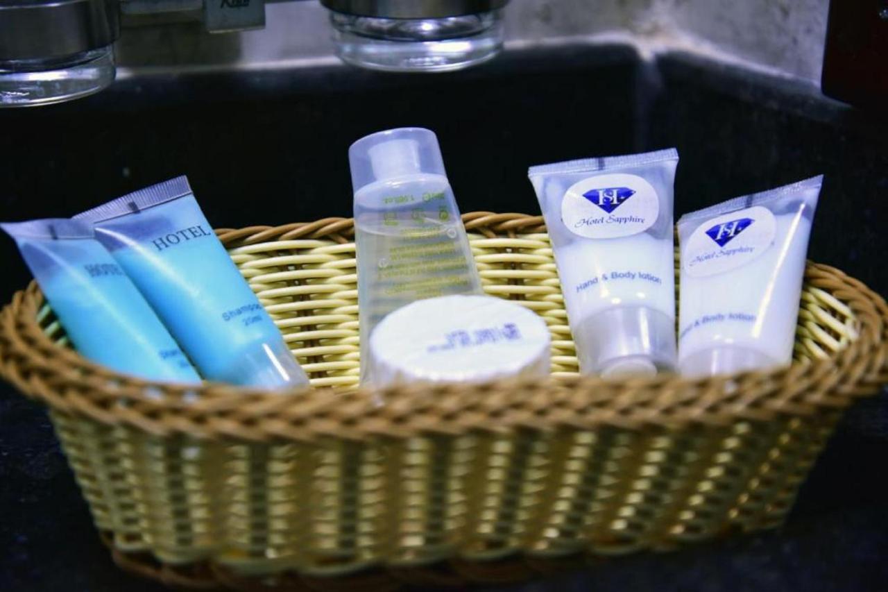 Hotel Blue Sapphire Дар ес Саалам Екстериор снимка