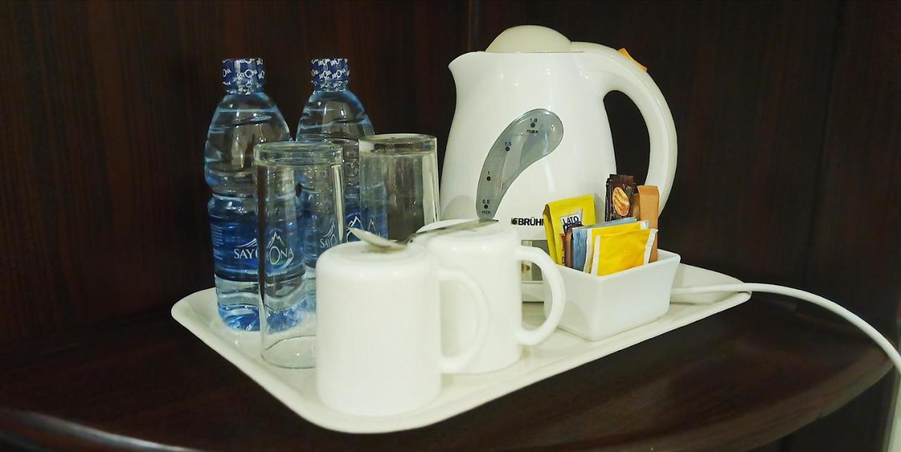Hotel Blue Sapphire Дар ес Саалам Екстериор снимка