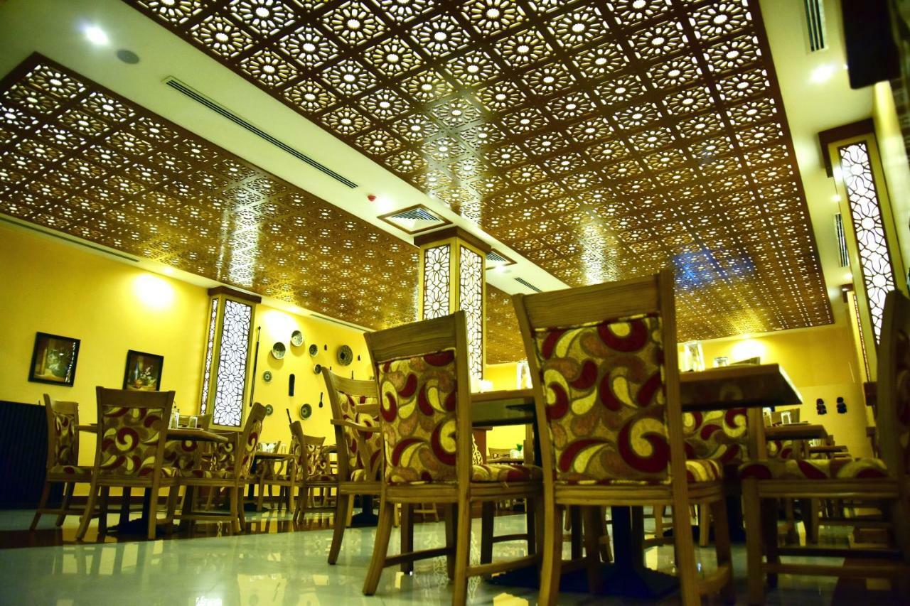 Hotel Blue Sapphire Дар ес Саалам Екстериор снимка