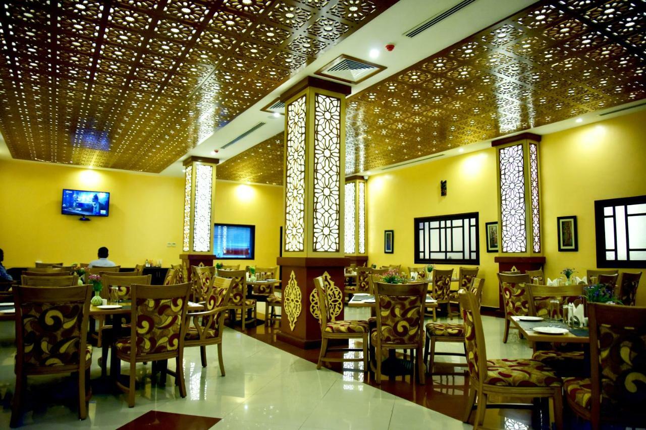 Hotel Blue Sapphire Дар ес Саалам Екстериор снимка